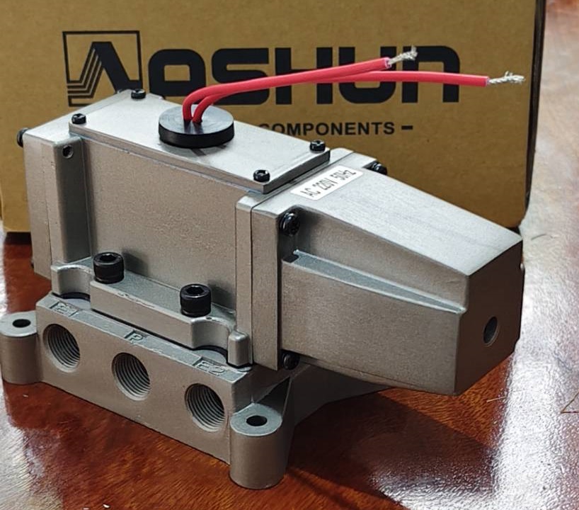 AD15-303-AC220 Ashun Solenoid valve 5/2 วาล์วรภถัง size 3/8" เป็นซีลแบบ Metal Seal แข้งแรงทนทาน ไฟ 220V 